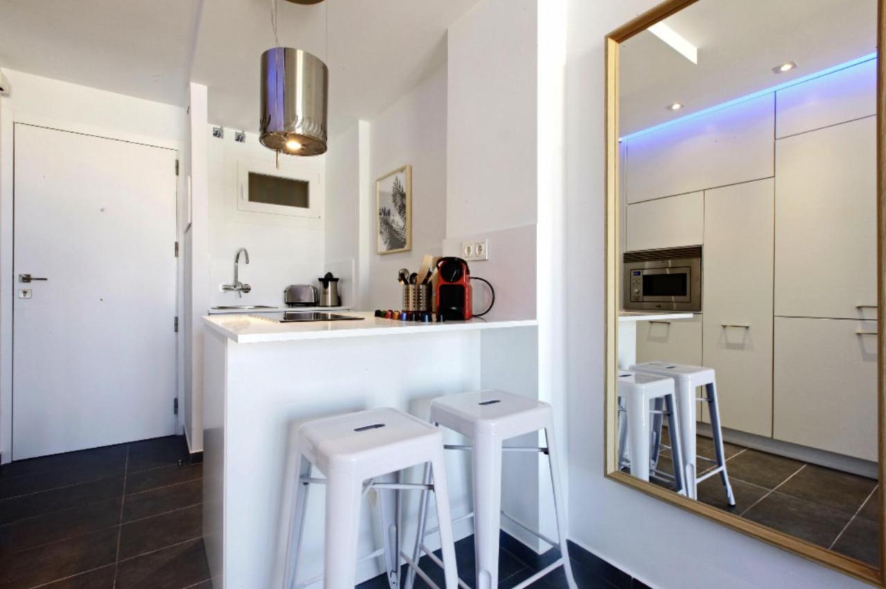 Precioso Apartamento Con Vistas Al Mar Y Piscinas Benalmádena Zewnętrze zdjęcie